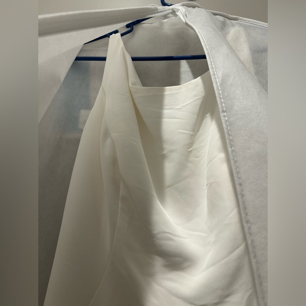 Size 14  IVORY Alfred Angelo Wedding Dress and Veil